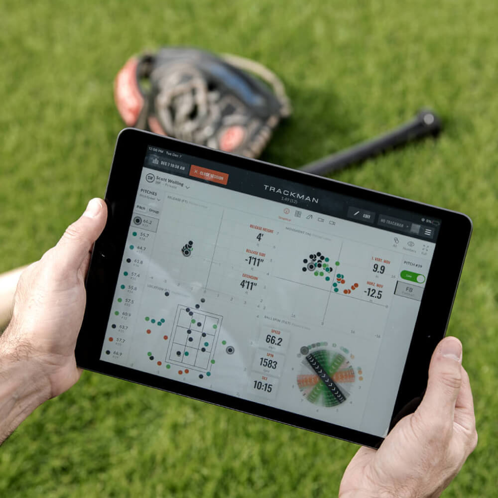 Trackman B1 tracking a session on ipad